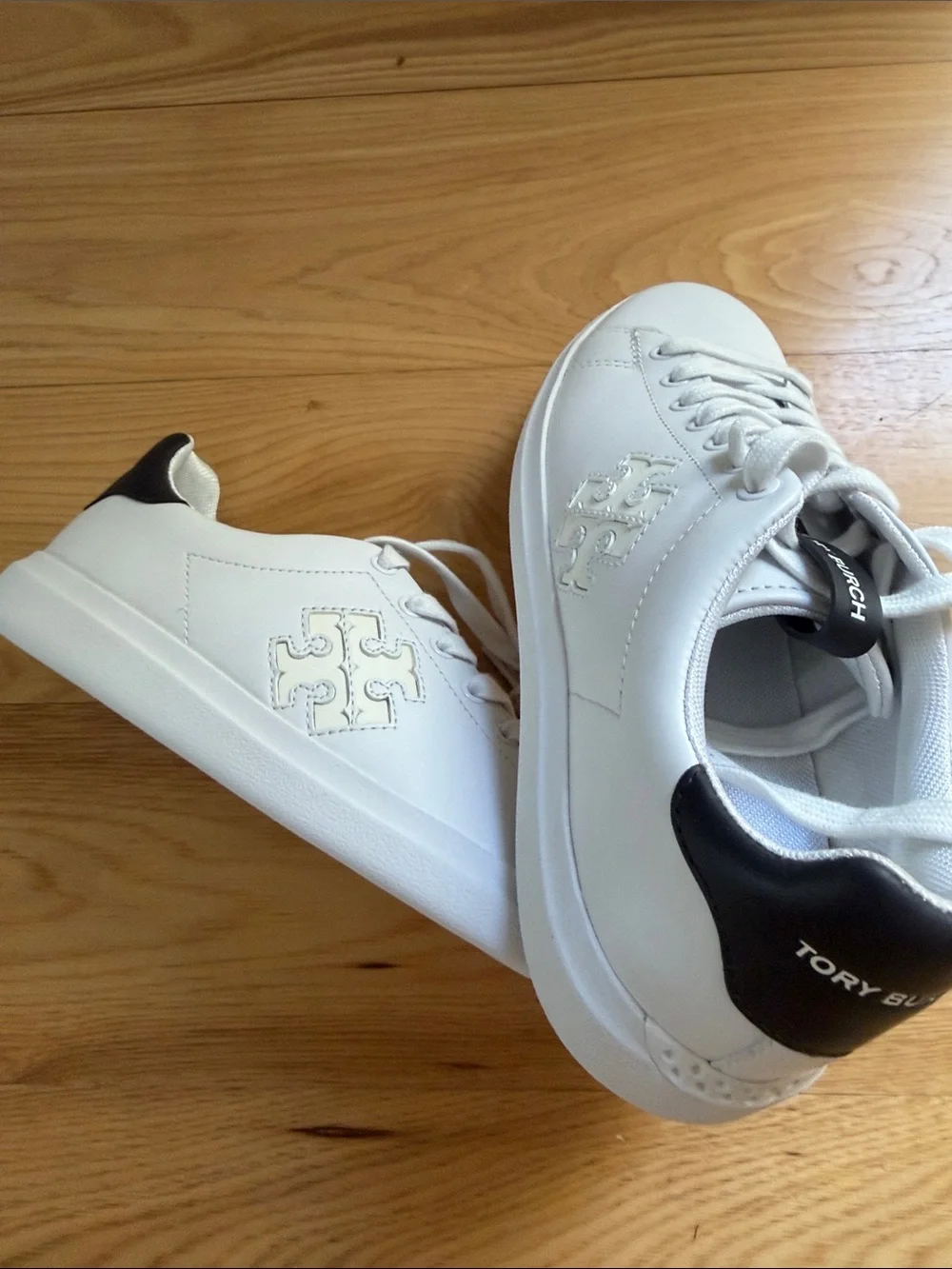 Tory Burch White Leather Low-Top Sneakers with Black Heel